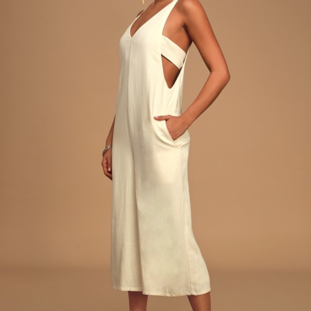 NWT Lulus jumpsuit